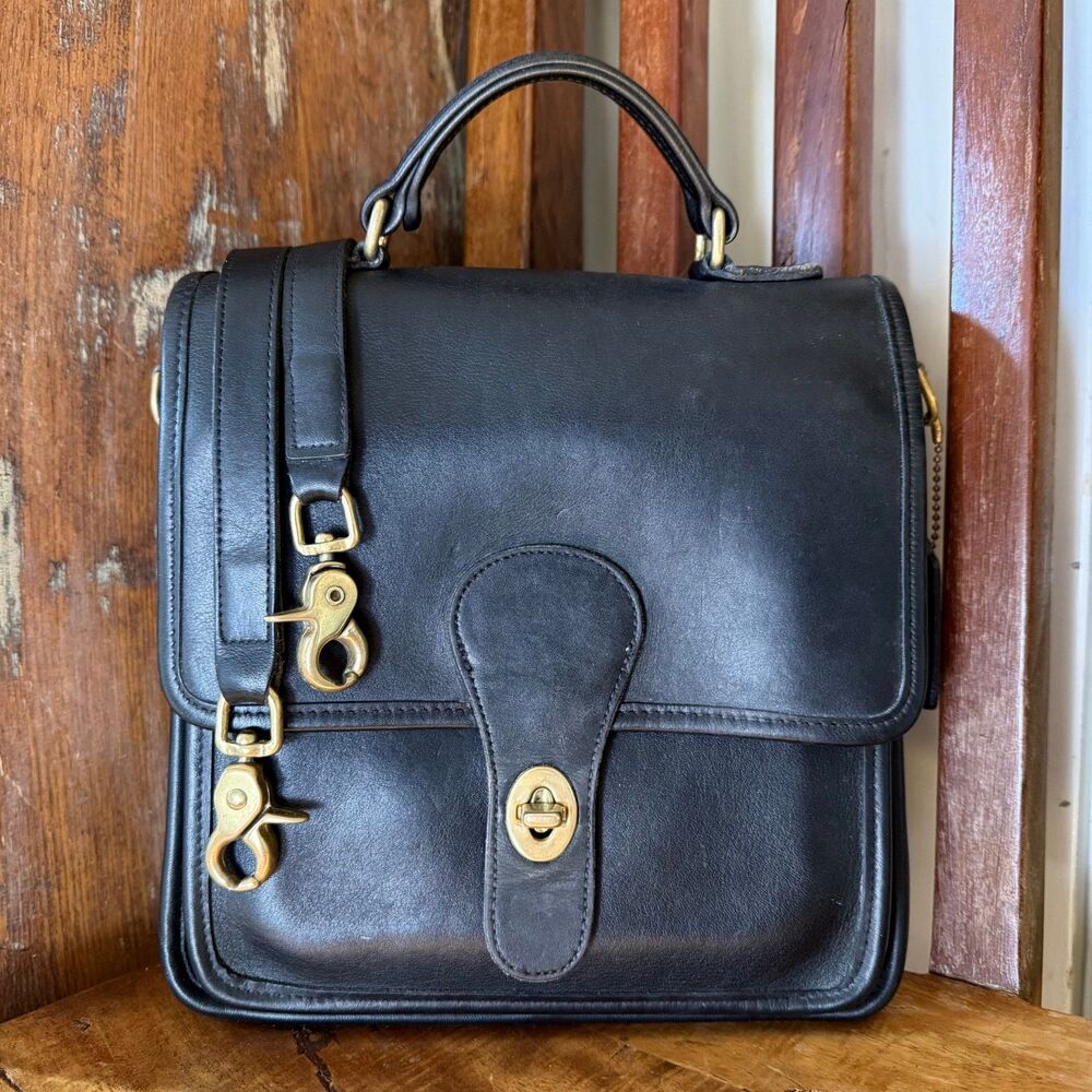 Vintage Coach Station Bag #5130 Crossbody Black Leather